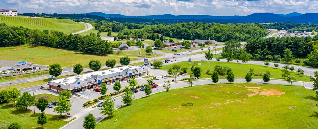 Rocky Mount Realty Shopping Center